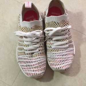 Size 9 adidas NMD NEW